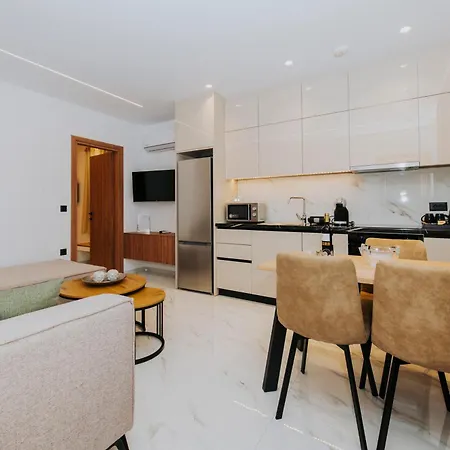 Apartmán Cala Modern Living - 5 Min To